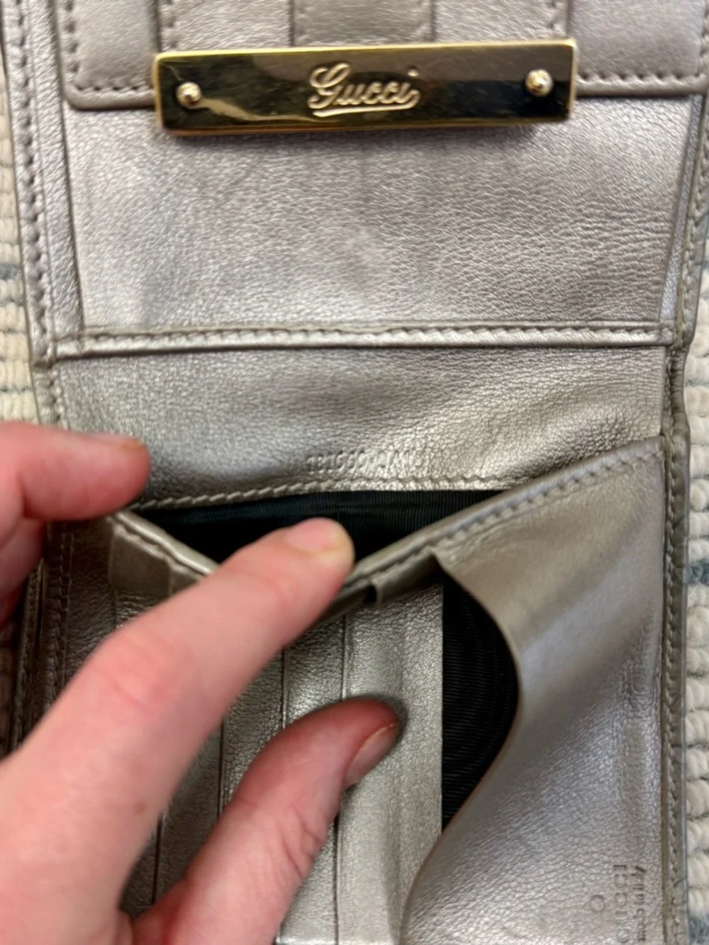 GUCCI Metallic Grey Signature GuccissimaGG Monogram Leather Bifold French Wallet - Picture 15 of 16